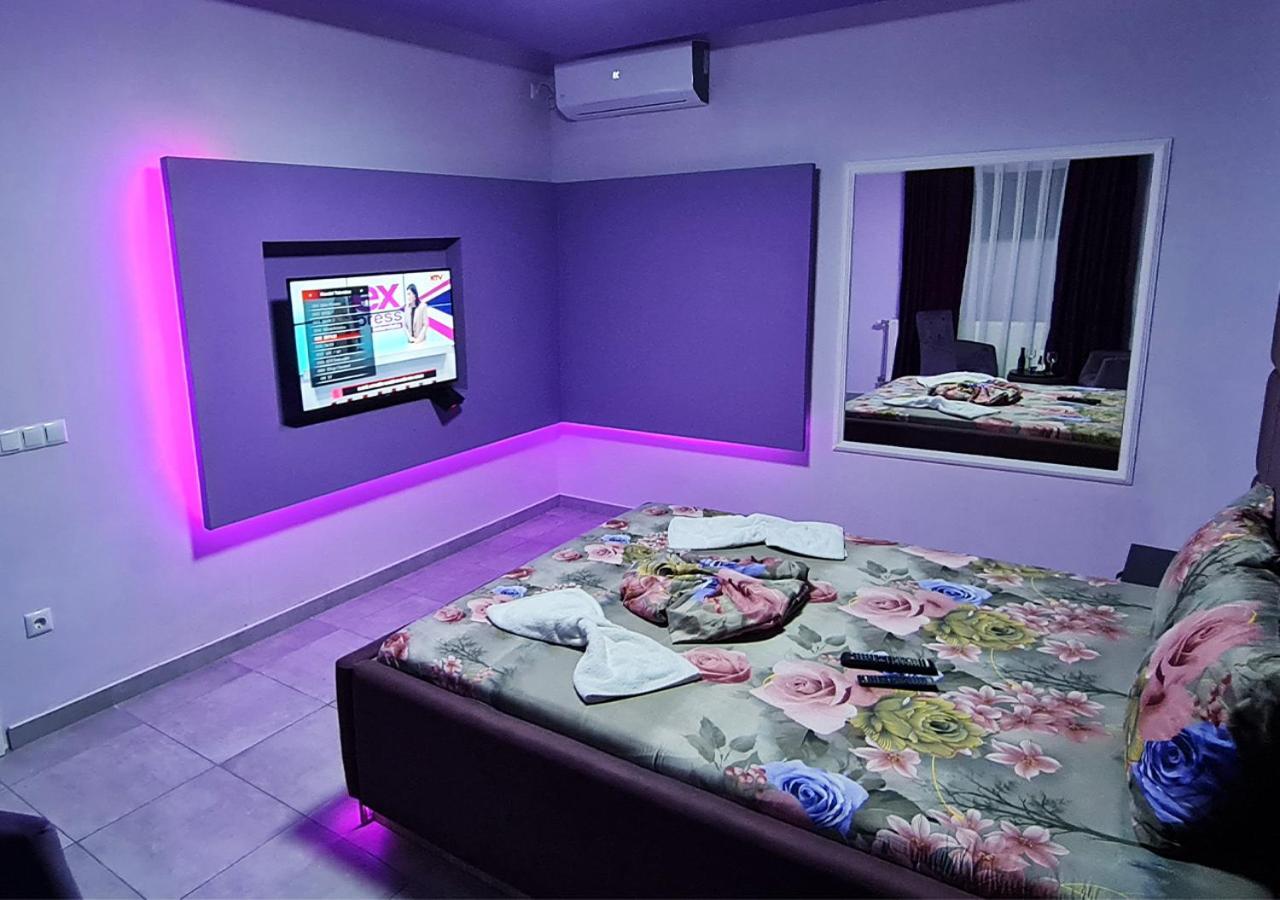 Motel Villa Star Gjilan Exteriör bild